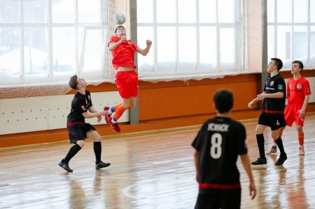 Первые матчи «Усинской футбольной лиги» пройдут в понедельник