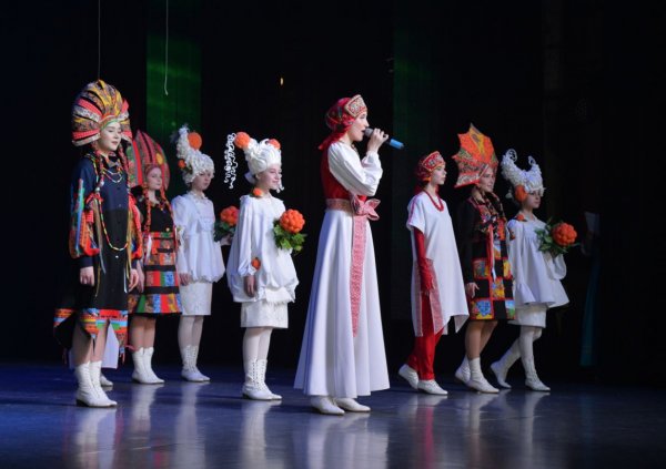 В Усинске прошел концерт, воспевающий традиции и самобытность народов северного края
