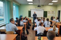 Усинским школьникам рассказали о правилах безопасности Усинским школьникам рассказали о правилах безопасности