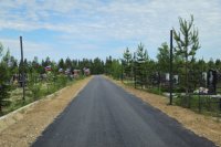На городском кладбище обустроили пешеходную дорожку На городском кладбище обустроили пешеходную дорожку